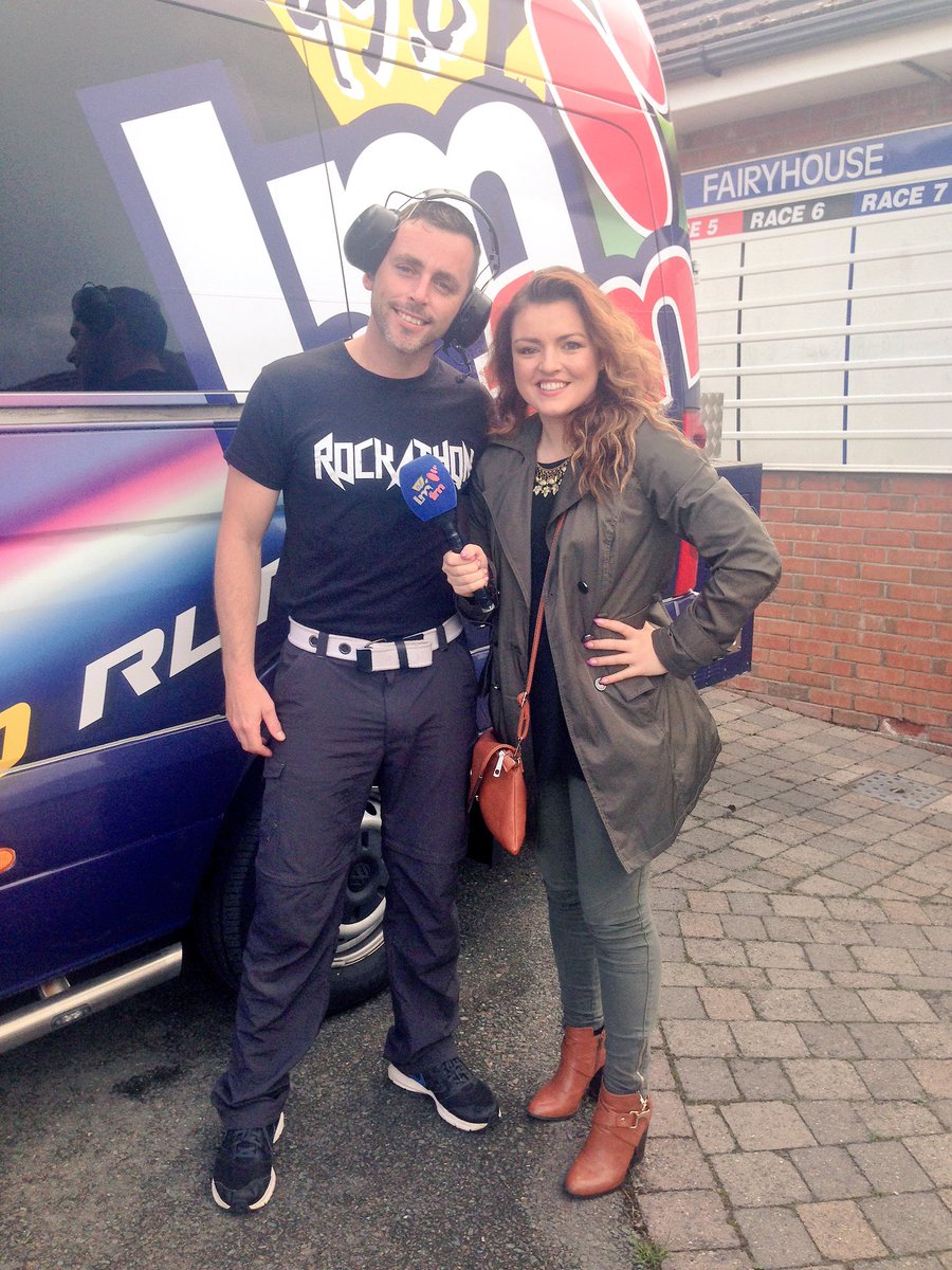 LMFMRADIO tweet picture