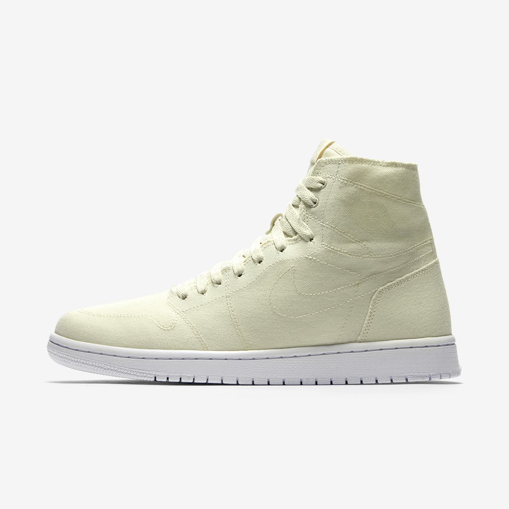 Nike.com tweet media