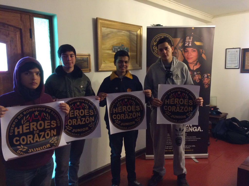 heroescbs's tweet photo. Hoy continuamos las evaluaciones de salud en @BombaRenca21 #HDCjunior @cbsantiago https://t.co/bzePIrvlDt
