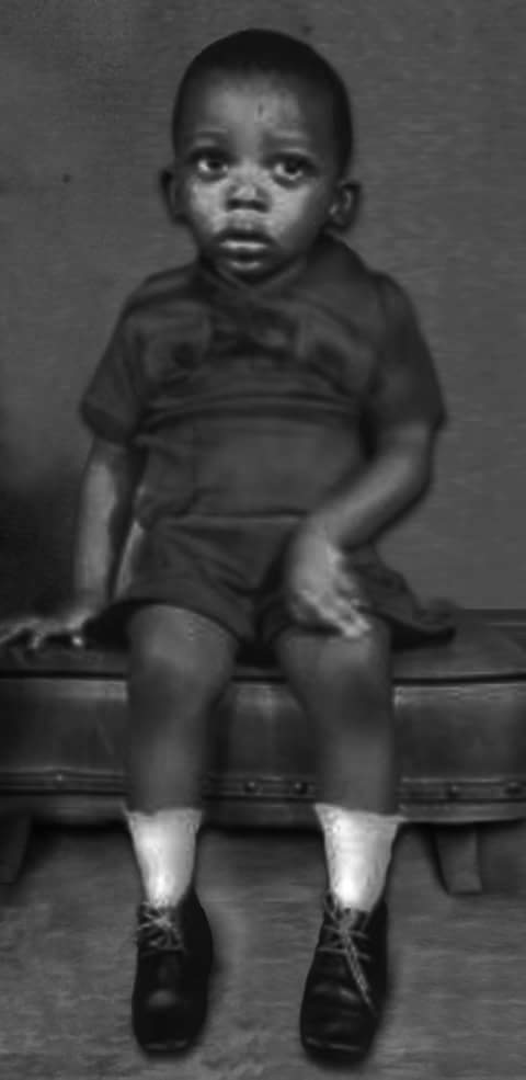 TanzaniaHistory's tweet photo. 20 Agosti 1976 - Vitali Maembe, mwanamuziki na mwanaharakati wa #Tanzania anazaliwa. #TanzaniaHistory https://t.co/gT98eCEK46