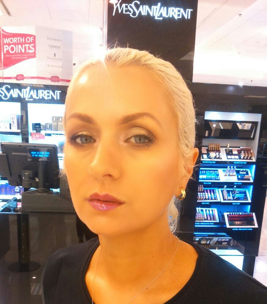 PsychicLC's tweet photo. #makeup done by amazing Antonia in #cardiff @yslbeauty @Debenhams #mua #colleague #makeupmad #skincare #fragrance https://t.co/JnKEcsc4Oo