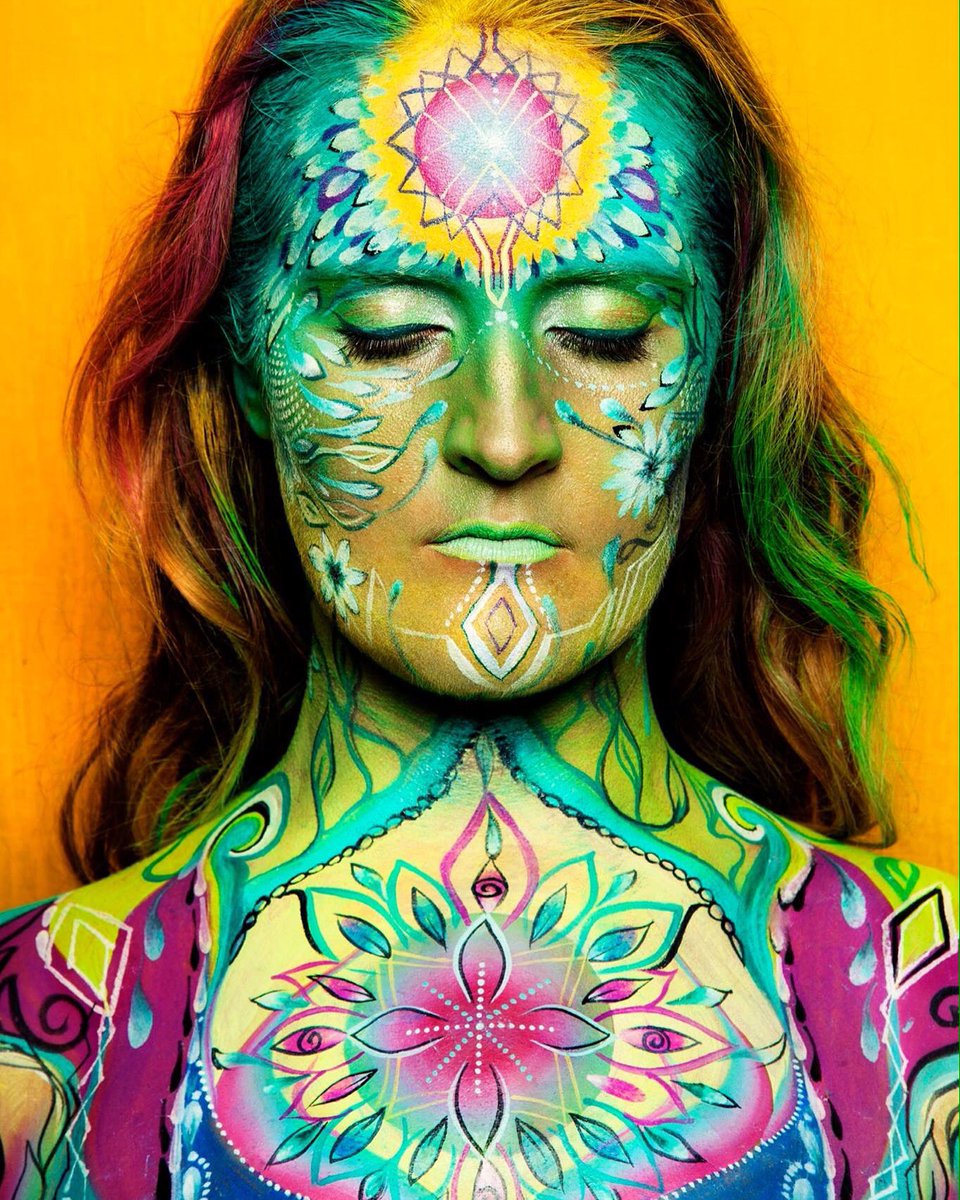 ChanelBaran.com

inner-colour.com

#chanelbaran #innercolour #photography #bodypainting #priestess