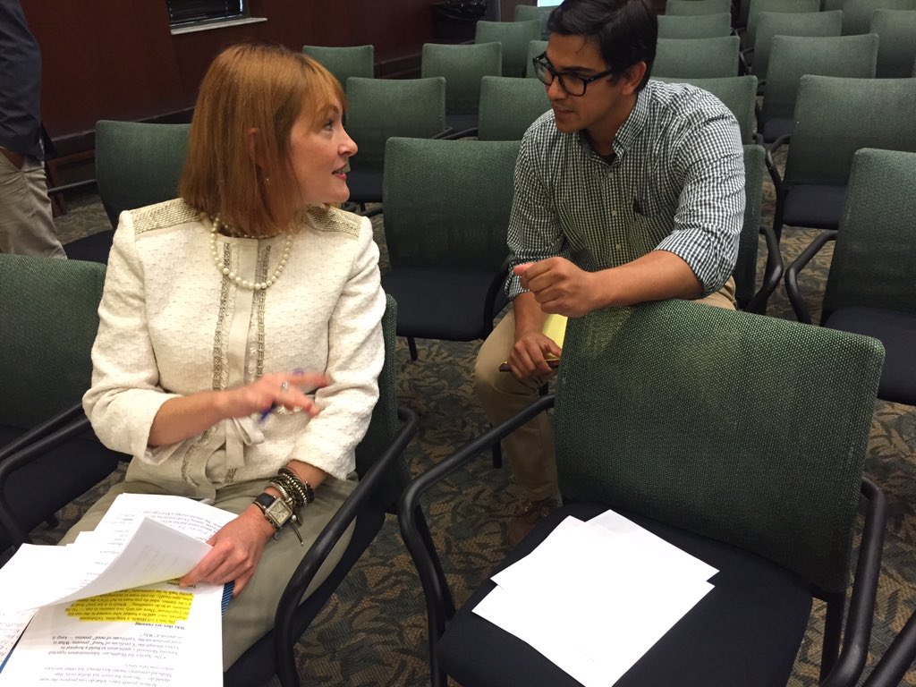 Preparing for USF/Observer candidate forum. Stop by USF in Sarasota from 4-7 to hear from state candidates.