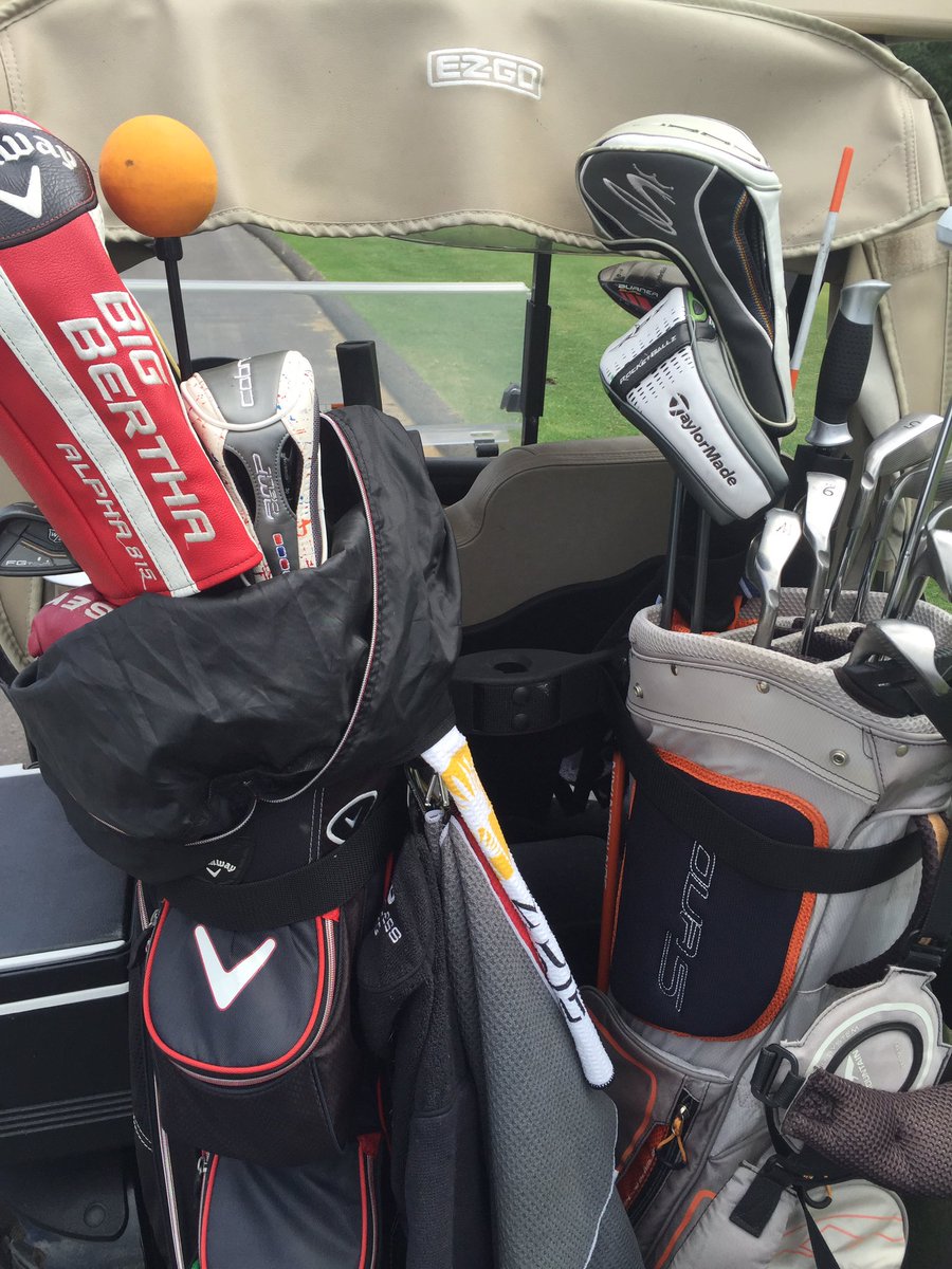 psdunn's tweet photo. 5 minute warmup then 18 @GoldenNuggetLC !  #OWchallenge @vickilouman @OrangeWhipGolf https://t.co/gYiD5S8JJy