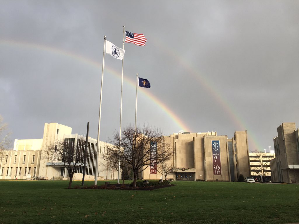 Bob_D_Jr's tweet photo. @ButlerU New parents, take it from me as one of last year's new #ButlerDad, you're also gonna love it here! Welcome! https://t.co/mvSnSo2dZT