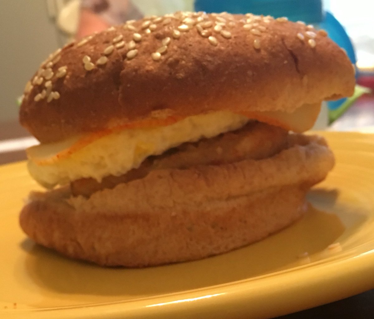 Halohnk's tweet image. @ChickfilA Will vegetarian options be added 2 ur menu? Had to make my own version of a CFA b-fast sandwich. #Needfix