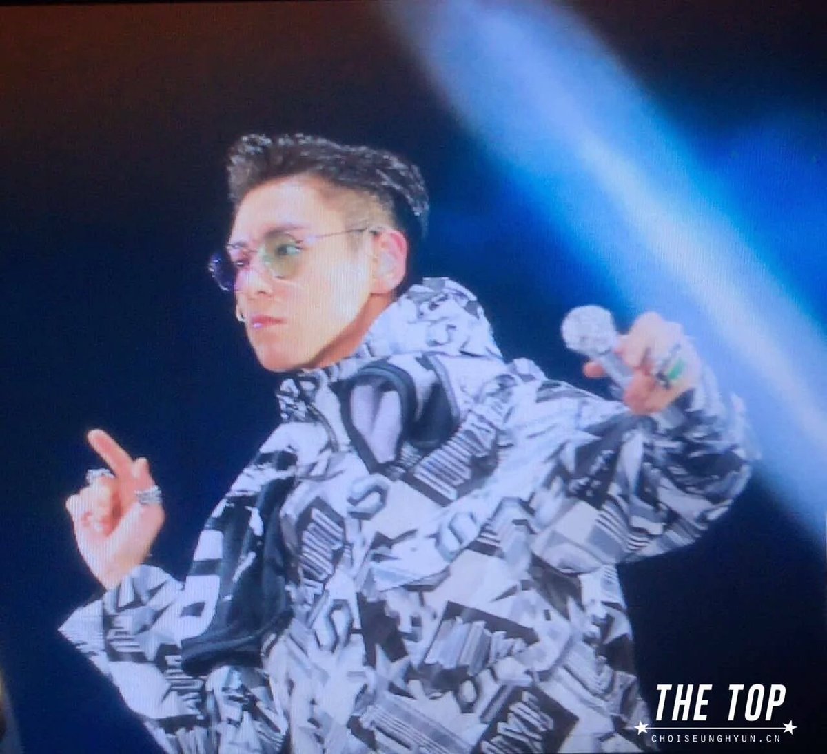 TOPmalaysia's tweet photo. [160820] #TOP #BIGBANG10 #TOPMY👻 
 #0TO10 CONCERT IN SEOUL 💕💕
© THE TOP (WEIBO) https://t.co/qxepgsEI6S