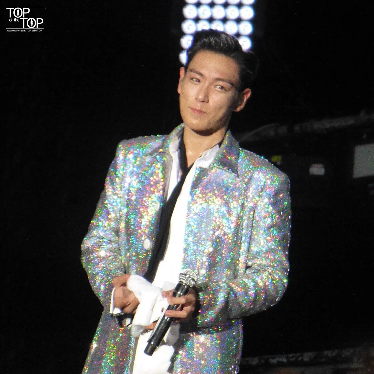 TOPmalaysia's tweet photo. [160820] #TOP #BIGBANG10 #TOPMY👻 
 #0TO10 CONCERT IN SEOUL 💕💕
© TOP_oftheTOP https://t.co/IPMYxe4B39