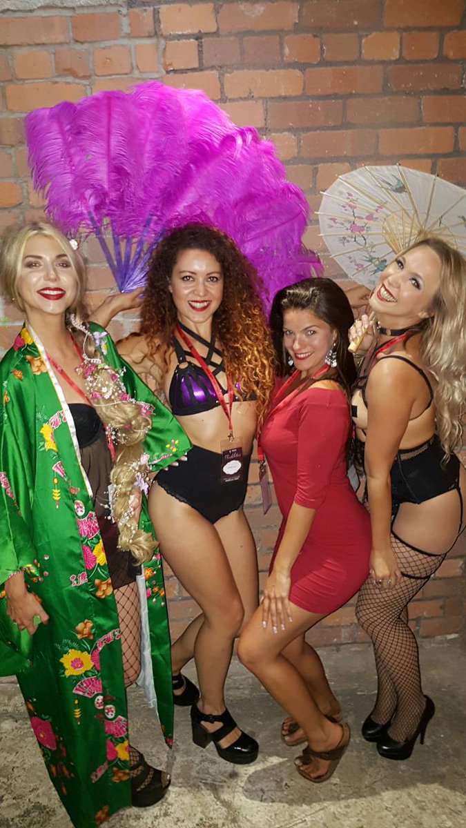 Rachael_ISxpert's tweet photo. #Sexhibition baby ... https://t.co/aEFdIIAIlj
