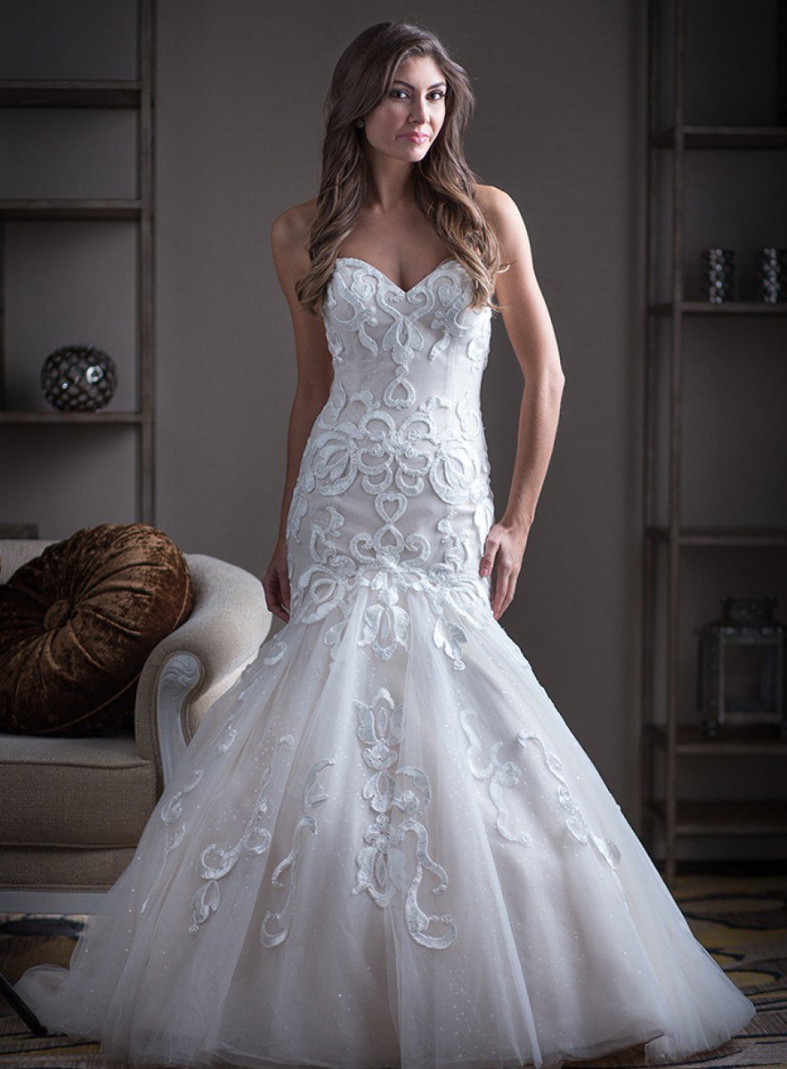 AnyaBridal's tweet photo. Anya Collection Trunk Show August 19-21! #anyacollection #weddingdress #bride #atlantabride https://t.co/oH2WykCguh