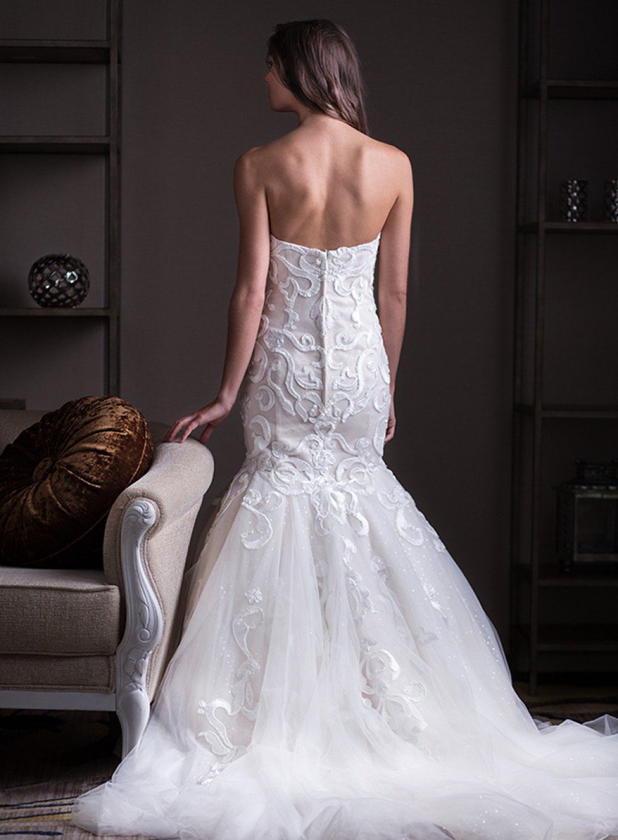 AnyaBridal's tweet photo. Anya Collection Trunk Show August 19-21! #anyacollection #weddingdress #bride #atlantabride https://t.co/oH2WykCguh