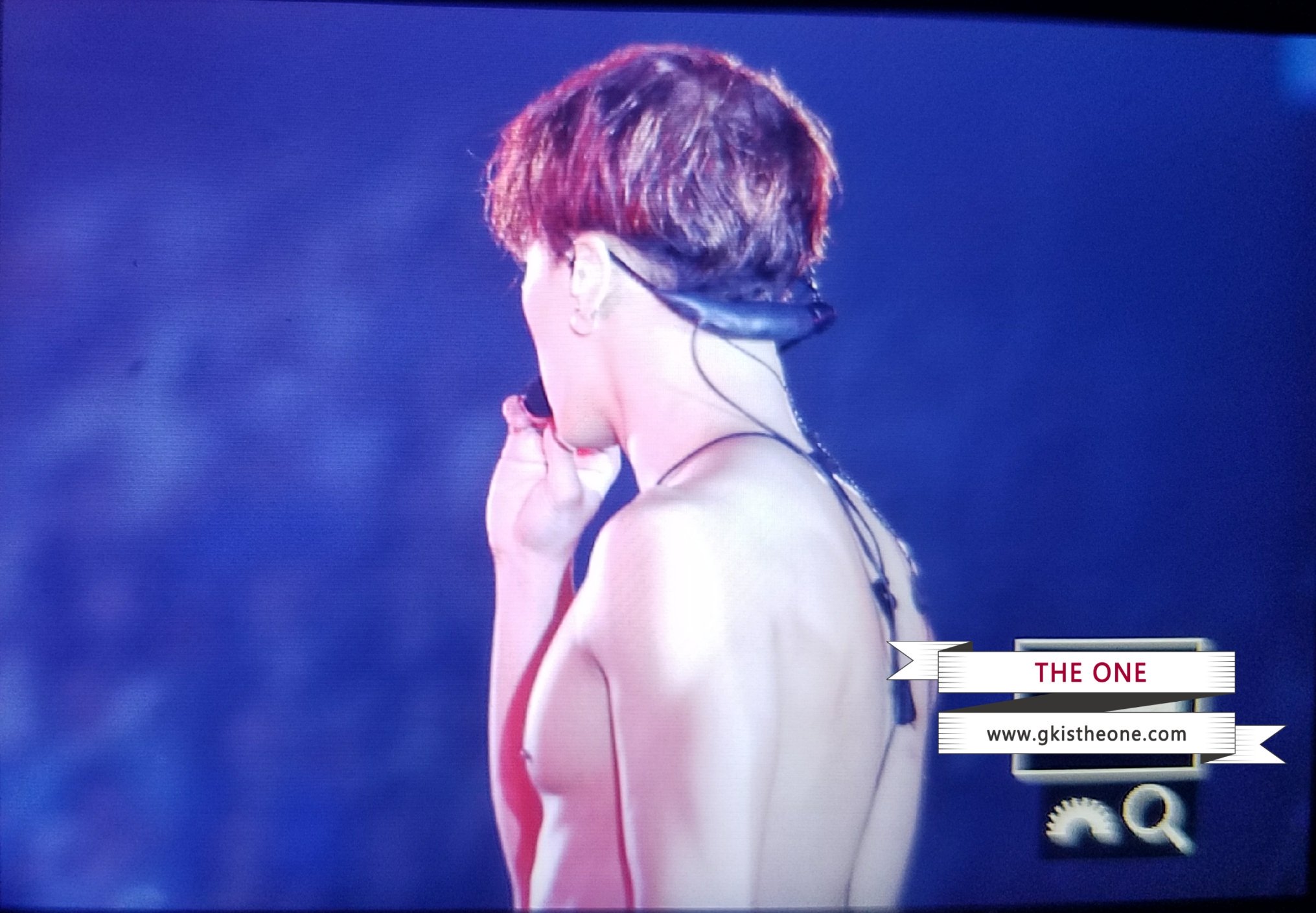 CqUQtT8UEAA_6kh.jpg:large
