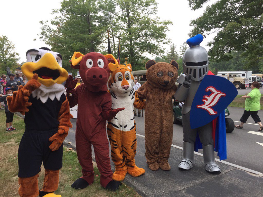 Londonderry_lhs's tweet photo. Thank you Londonderry School Mascots...Old Home Day 2016. https://t.co/lljUzAbD5g