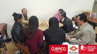 Talleres_SPC's tweet photo. Participación de la ciudadanía en las didácticas realizadas por parte del equipo de Acordes. #ConferenciaSPCCuenca. https://t.co/b2XCxefG3H