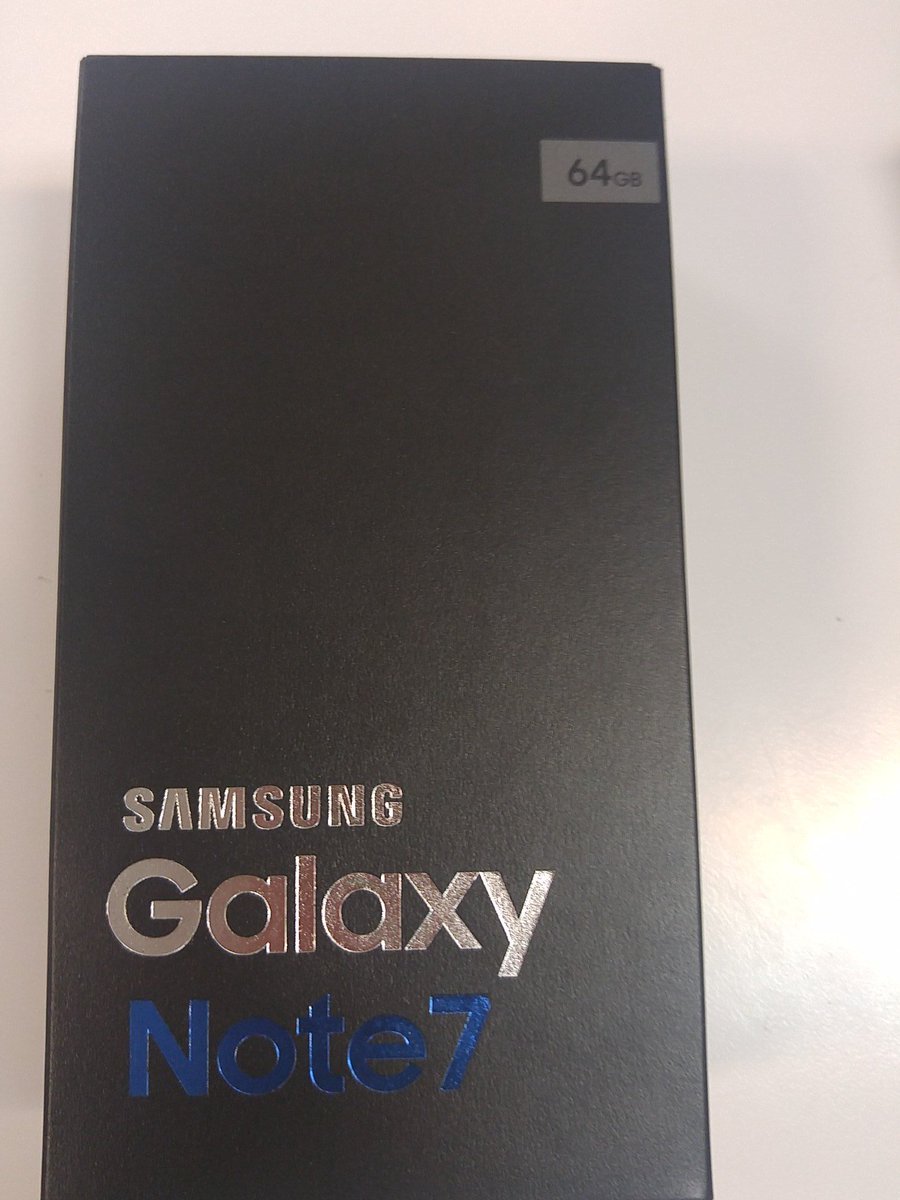 WL_LVL's tweet photo. Its here! Friends in Lakeville area: Come check it out before its gone! #Note7 https://t.co/aN0Xg1vwmv