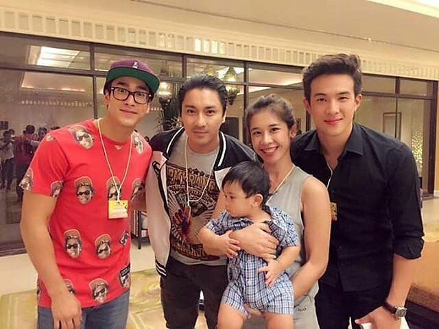 ยิ้มนี้เป็นยิ้มที่หนัก.....แน่น....มากค่ะ #ch3thankyouparty 📷 P'Tangkwa

CR:apassin_club