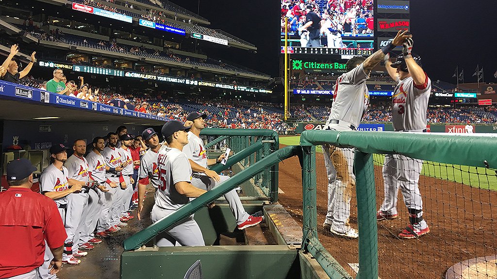 cardenales's tweet photo. Los #STLCardenals ahora tienen nueve juegos consecutivos bateando jonrones, empatando el récord de #LasMayores. https://t.co/lEvqrtyXwZ