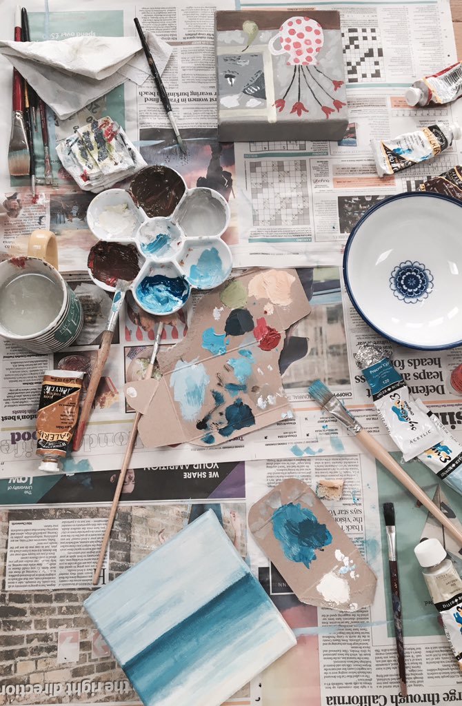 TheLLStyle's tweet image. Rainy afternoons 🎨🖌