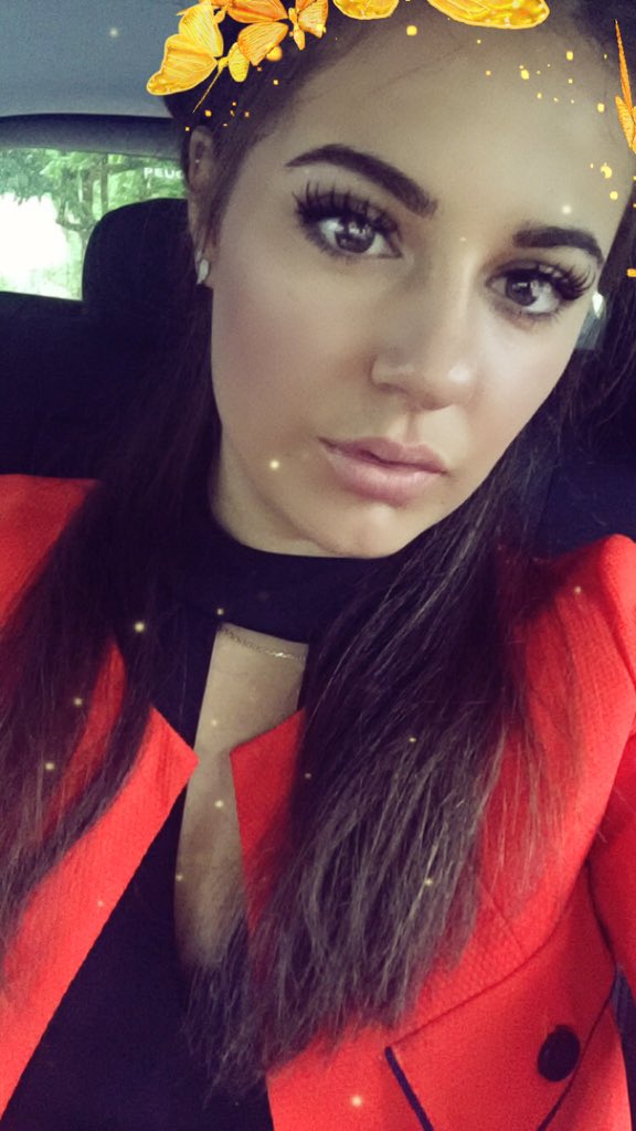 LeyratL's tweet photo. Mariage. 💍 https://t.co/6mpRKsIbwr