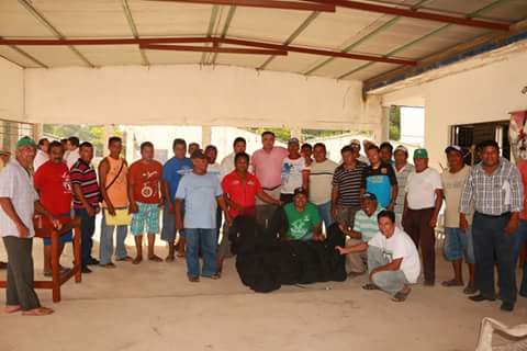 ME COMPROMETÍ A APOYARLOS CON 100 KM. DE MALLA: CAVI.
plus.google.com/10193158866368…