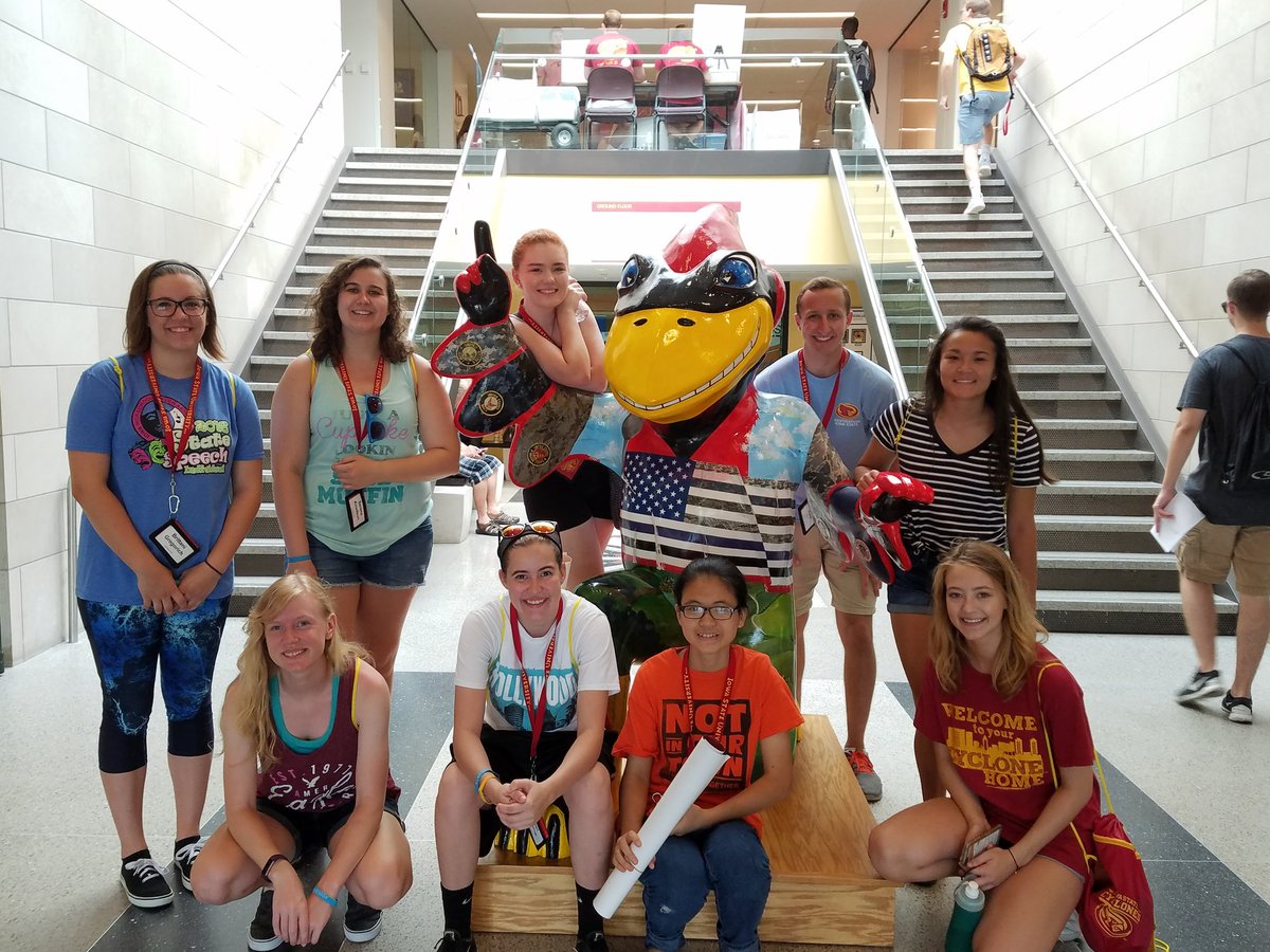 RyanGallus's tweet photo. Team #128 found Cy! Mystery solved #DIS2016 #CloneQuest2016 https://t.co/iKsTkVSlgL