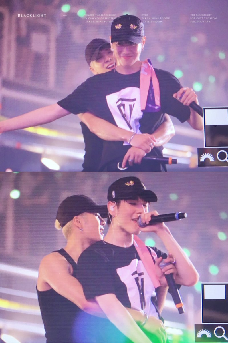 miwje_'s tweet photo. นี่ว่าแจ็คสันต้องคิดอะไรกับน้องแน่ๆ วอแวจ๊น😂😂😂😍 #jackgyeom https://t.co/JLPx4y8ABy