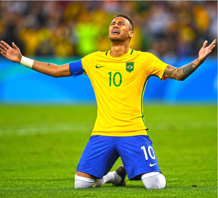YanisliloYanis's tweet image. On dirait que Neymar vient de remporter sa première coupe du monde #JO2016 #BRAGER