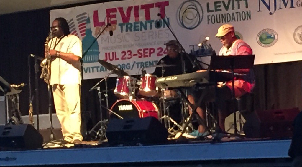 itssimply's tweet photo. Tonight w @Roysaxman at #levittamptrenton #musicmoves #workgoddessnotes https://t.co/gJyeu0Oawi