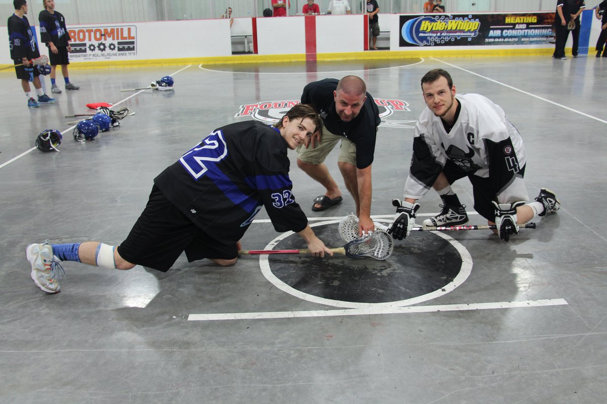 Tonight's <a href="/JrBNorthmen/">Orangeville Jr. B Northmen</a> pre-game ceremony honours <a href="/2016FoundersCup/">FoundersCup2016</a> AllStar Team &amp; <a href="/NLL/">NLL</a> HOF inductee @joshsanderson19!
