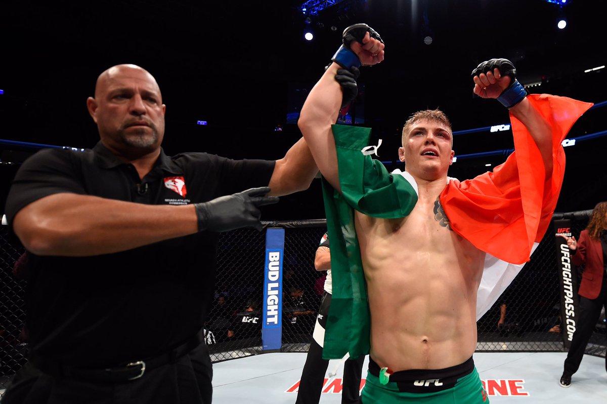 ufc's tweet photo. Four fights. Four finishes. What a start to #UFC202!! https://t.co/0mJbZlDvjB