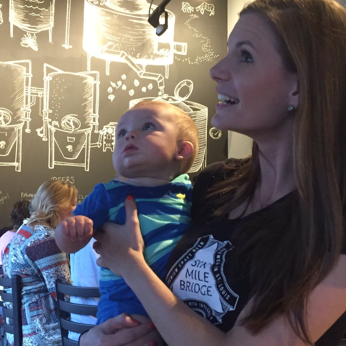 MOBeerBaby's tweet photo. Really enjoying my time at @SMBbeer for their first Anniversary! https://t.co/aVj6uZgW0o