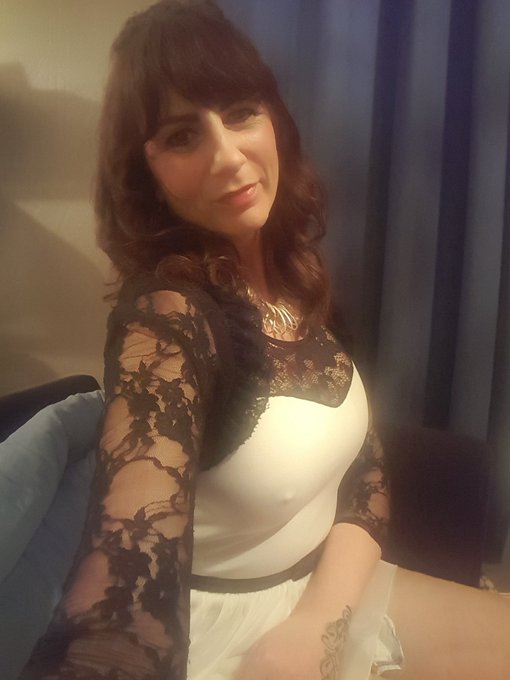 I did warn you lol...xxx https://t.co/LMncf5iFjg