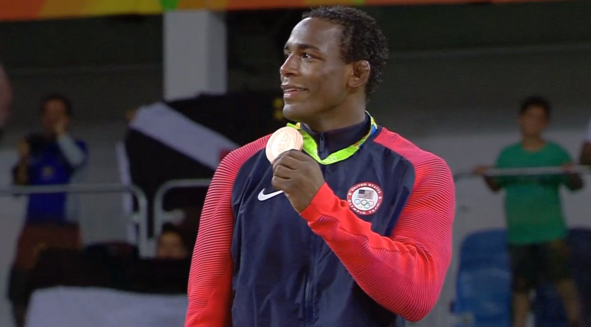 FloWrestling's tweet photo. Hold that medal up high, J'den! https://t.co/gIaYIYlSUq