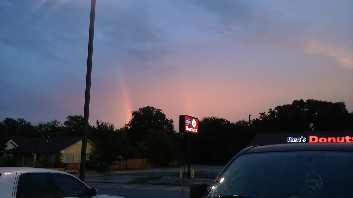 vousetesbeau85's tweet photo. 🌈🌈 https://t.co/c6BOxcHnRd
