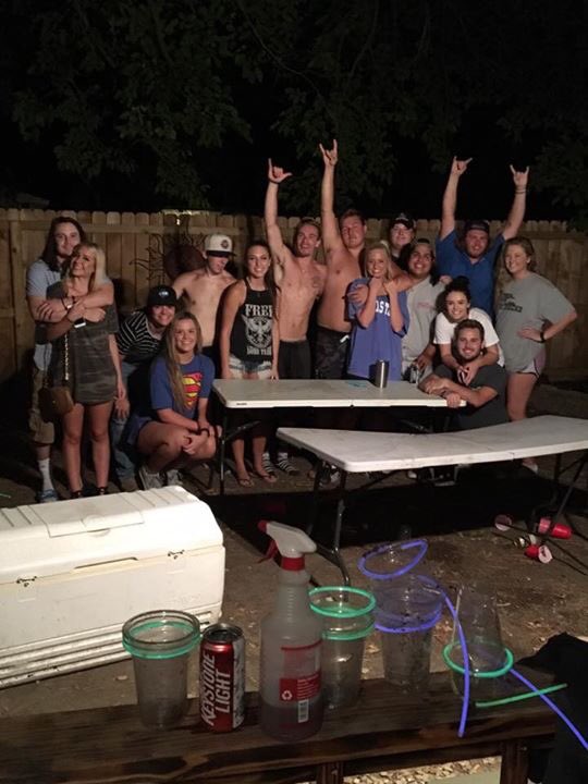 MyBoyRountree's tweet photo. Ima miss this summers group gatherings❤️@bigasshonky @ElgiarSera @Jpepp_ @shelby_kindhart @Garrett_Rig @branman1429 https://t.co/u98ug0BBt5