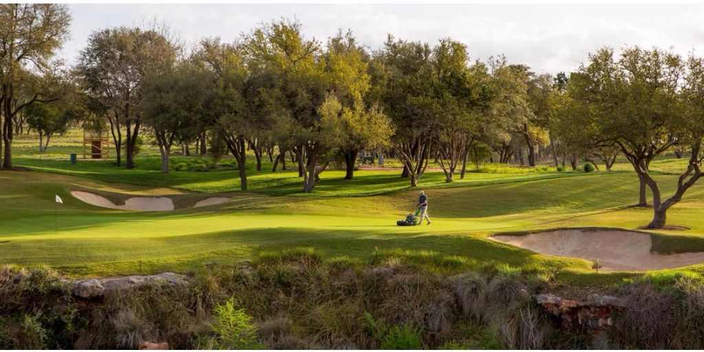 Super Deven Baughn has maintained <a href="/BootRanch/">Boot Ranch</a> for the last 11 years. What a beauty!