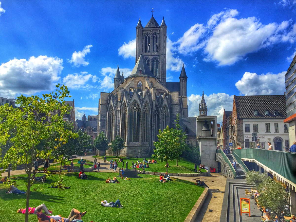 FitActiveBeauty's tweet photo. Beautiful weekend in Gent, Belgium #exploretheworld #photography #photoenthusiast #streetphotography #landscape https://t.co/WGEoBYNYc9
