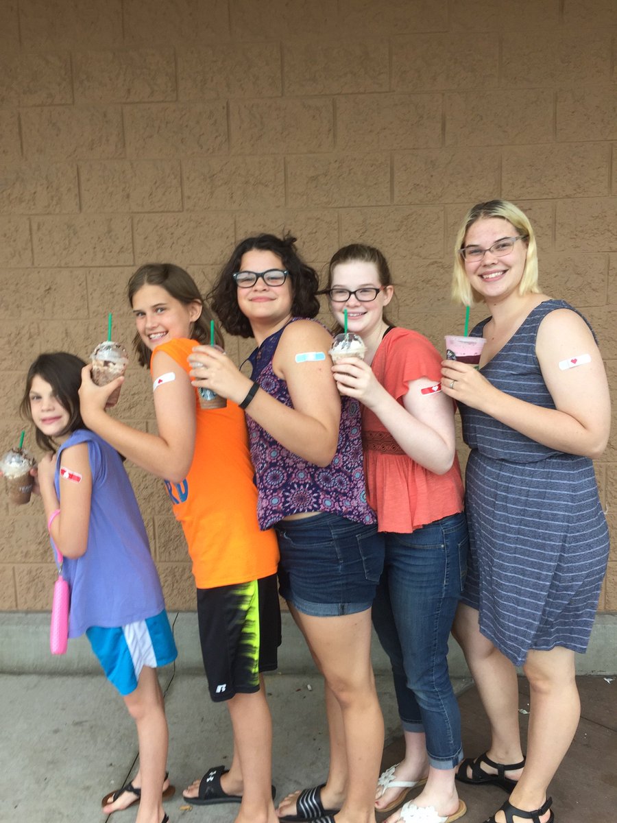 5 sisters protected from the flu at Menomonee Falls Cvs/Target!  #flufighters <a href="/jtcherchio/">jenna cherchio</a> <a href="/JRFiesel/">Joseph Fiesel</a> <a href="/MitchWebster32/">Mitchell Webster</a>