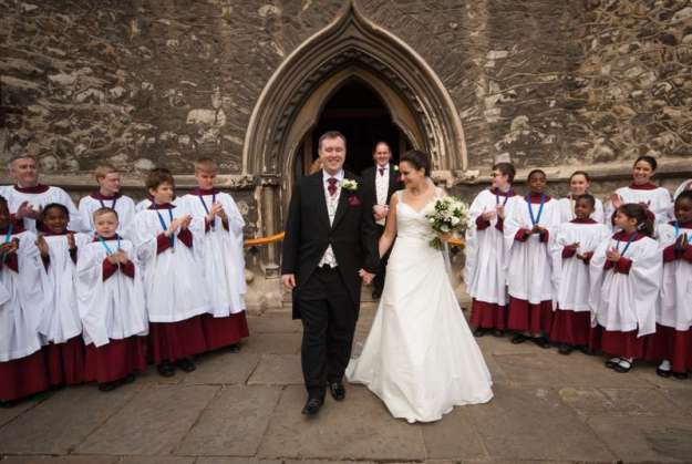 yourwedphotos's tweet photo. #Romford #St_Edwards #Wedding_Photographer St. Edwards the Confessor – #Essex W ... https://t.co/wb961wOeL5 https://t.co/LynibMujim