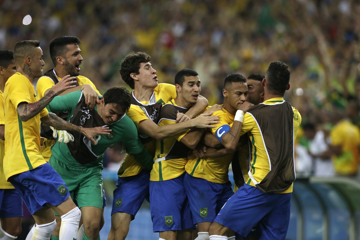 HOME GOLD: Brazil defeats Germany 2-1 on penalties to win #gold in men's soccer at #Rio2016