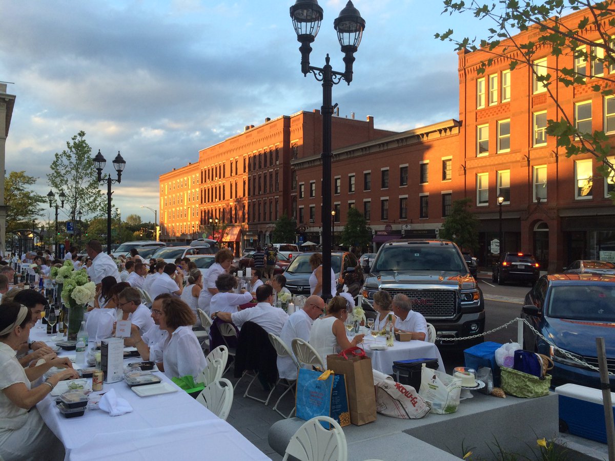 A beautiful evening on Main St, Concord NH #banknh, #concord  hospital, #cobbhill