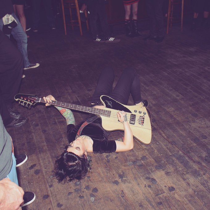 Ever wanted to see my band @theschisms? Well now you can at 8pm CST tonight at https://t.co/A7Pixx5YwK<a class="tags" target="_blank" title="On Twitter" href="/?out=eyJ0eXAiOiJKV1QiLCJhbGciOiJIUzUxMiJ9.eyJpYXQiOjE3MjI5MjUxMzMsImlzcyI6InR3cG9ybnN0YXJzLmNvbSIsIm5iZiI6MTcyMjkyNTEzMywiZXhwIjoxNzU0NDYxMTMzLCJyZWRpcmVjdF91cmwiOiJodHRwczovL3R3aXR0ZXIuY29tL3RoZXNjaGlzbXMifQ.tuAvfHS7JJ5Wg5mhkTl-mbDkGITPt4feX4uJPVthH5w-9-RC6S1vQM2HQ2byMTWYiwYLjes0r-_V9VoiG2aL_Q">@theschisms</a><a href="/tag/startupweek"class="tags"><span>#startupweek</span></a>