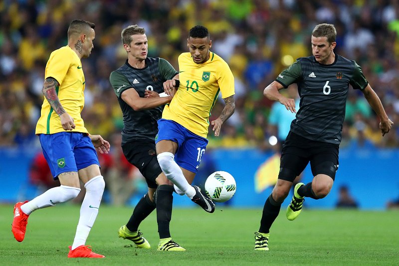 サッカー男子決勝 ブラジルが悲願の初優勝 Twitter サッカー男子決勝 ブラジルが悲願の初優勝 Twitter