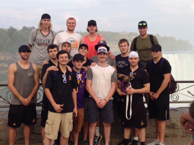 Some of the <a href="/JuniorBAdanacs/">Junior B Adanacs</a> and Martin the Moose taking in the falls !!