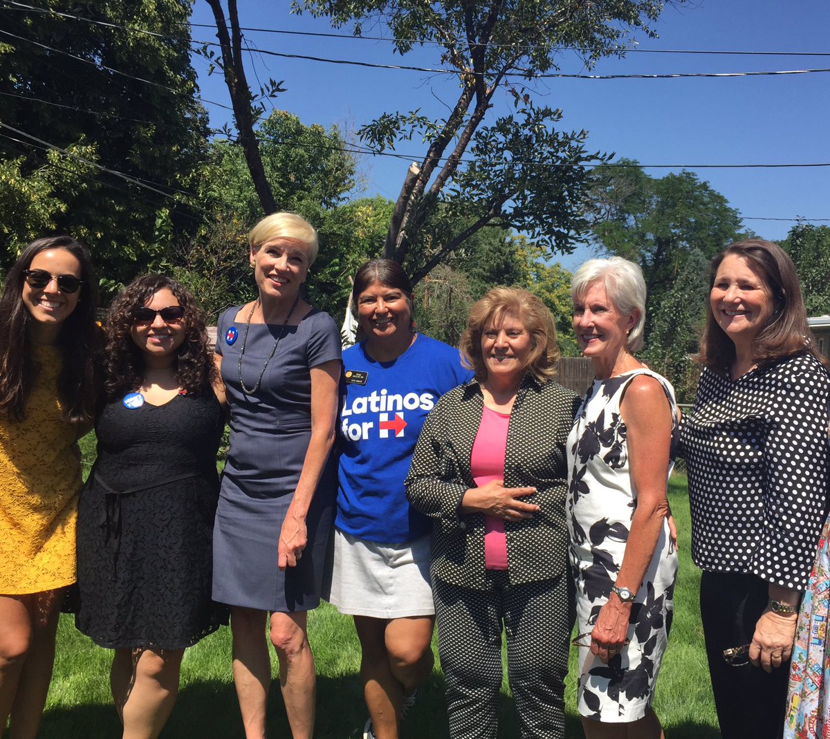hiClaudi's tweet photo. Surrounded by inspiring women! @raymita @CecileRichards @DeGette5280 @SecSebelius @thereal_fnc #COBlue #COHillary https://t.co/DAAT4XSNn4
