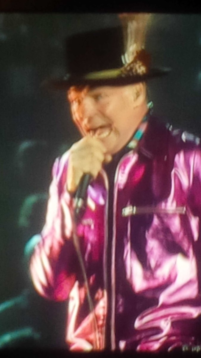 RobinLisk's tweet image. What an Inspiration to all Canada