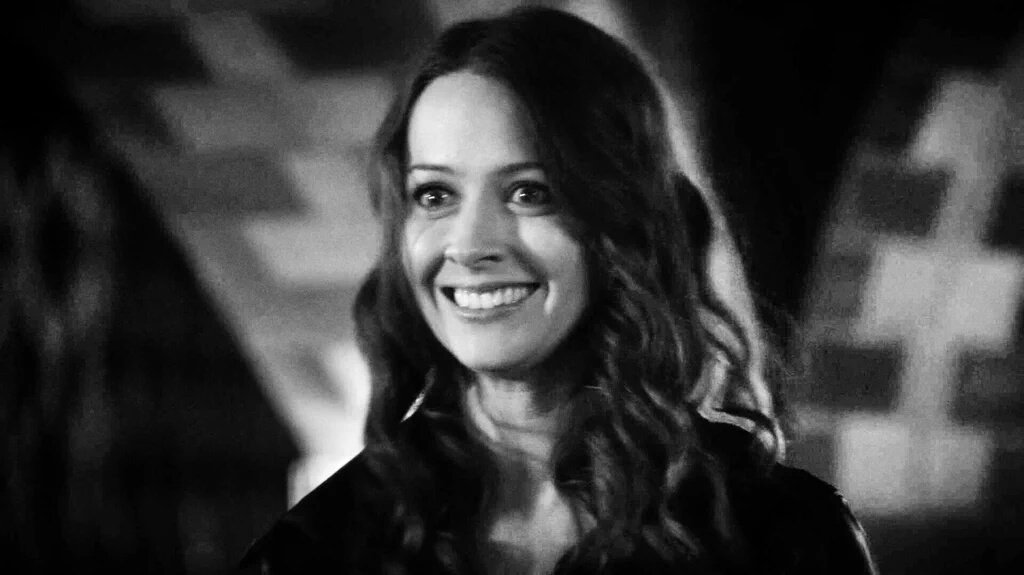 arobot678's tweet photo. I believe Root is still alive and she's definitely #MoreThanAVoice We need alive Root in a #ShootSpinOff @Showtime https://t.co/HUJpICFSRS