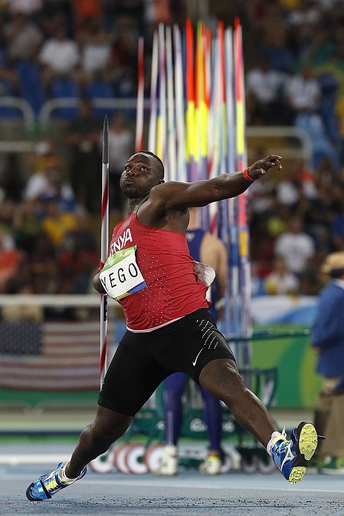 Congrats @JuliusYegoKE on the #Silver medal, despite the ✈️ tickets drama that almost scuttle your #Rio2016 dreams. https://t.co/IDVHe9qwJ5