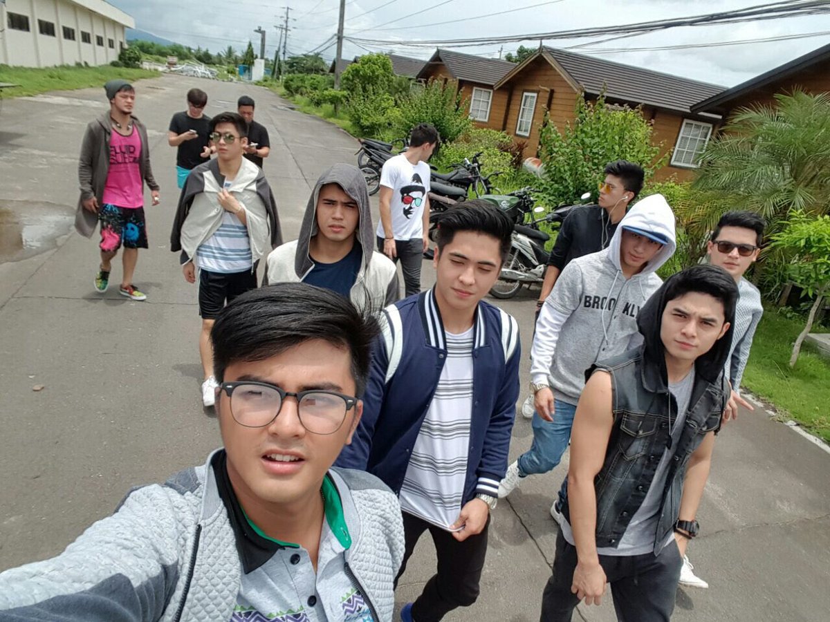 OneUp2016's tweet photo. The weather and these boys are so hot ☀️ Do you guys agree?

#OneUpInNaga 
Happy1stMonth OneUp https://t.co/RjSEJsrRmX