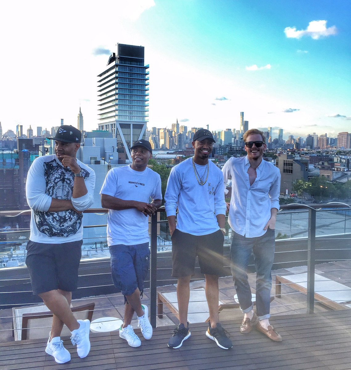 kodaklens's tweet image. Them Rooftop Boyz. 
LS x TY x TJ x Shaffer 
Happy Born Day Rah.